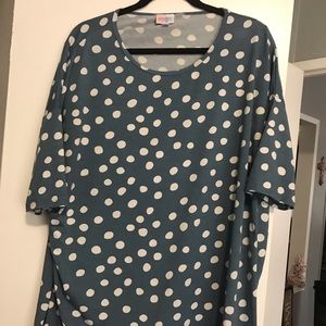LuLaRoe Women’s Irma blouse size L